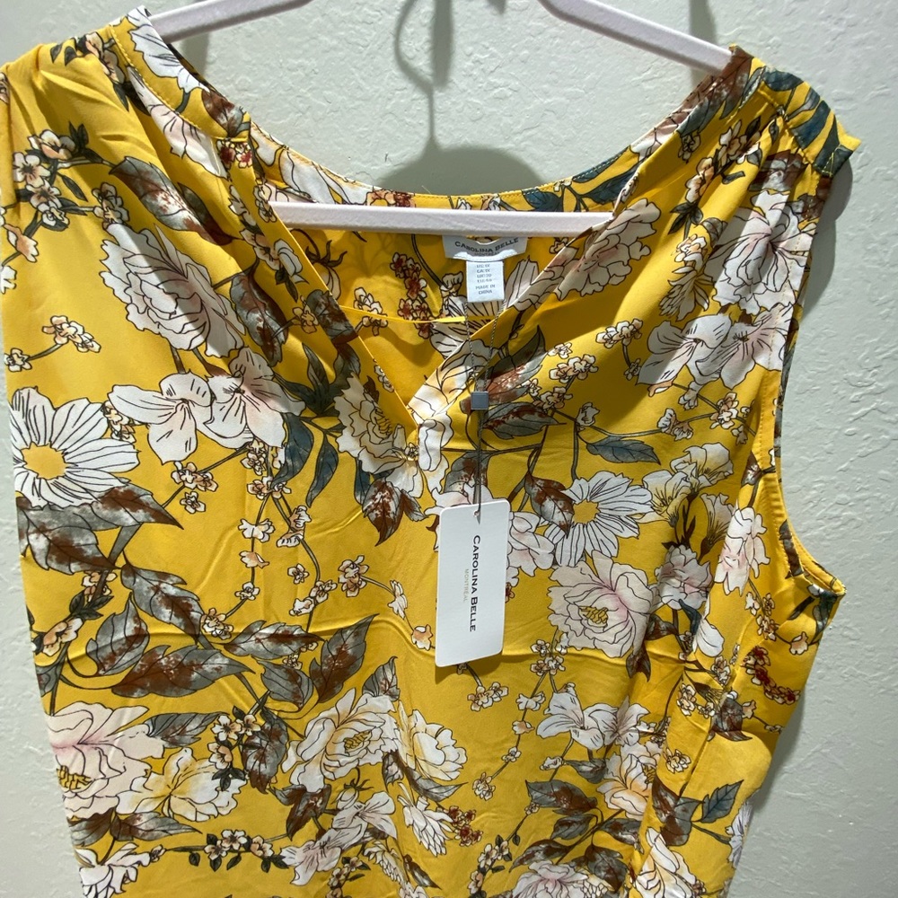 Carolina Bell blouse size XXL